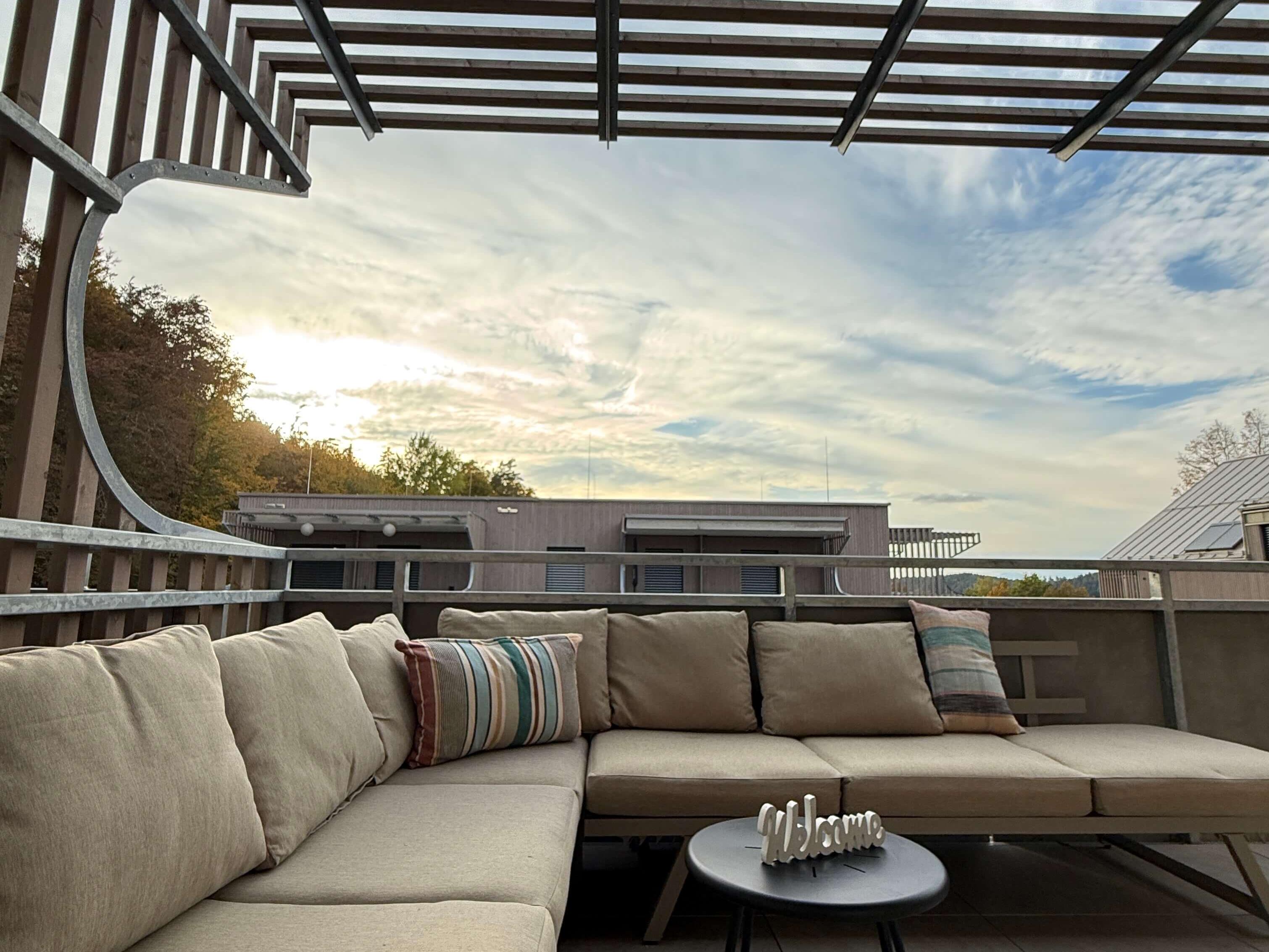 15 m² Westbalkon mit Gartenmöbeln – Klopeiner See